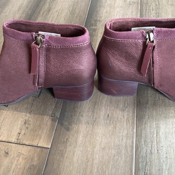 Toms Loren Heeled Suede metallic booties - Picture 8 of 8
